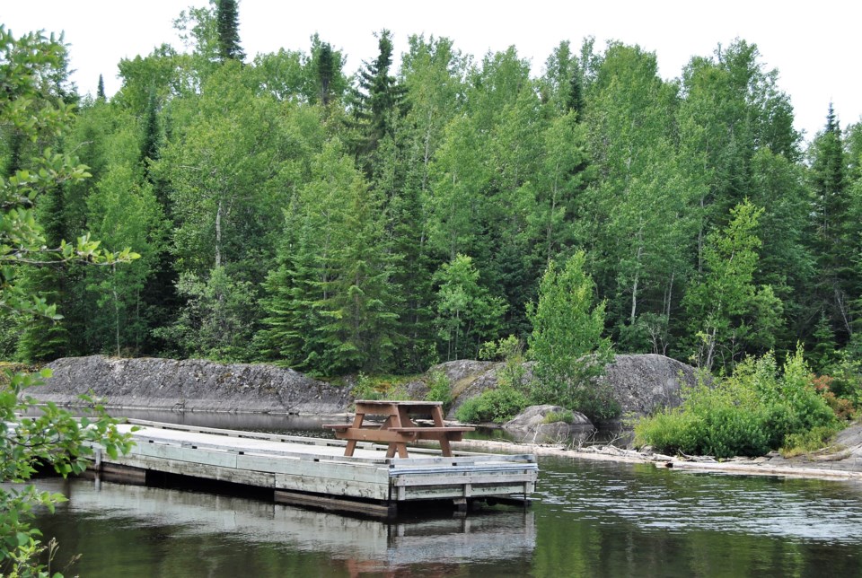 USED17_0725_smoothrock_boatlaunch_Fg