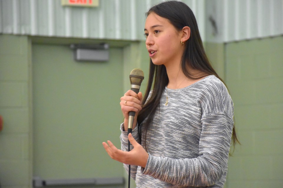 Ecole secondaire catholique Theriault student Jessica Kim talks at Timmins MPP Gilles Bisson's Climate Crisis Town Hall. Maija Hoggett/TimminsToday