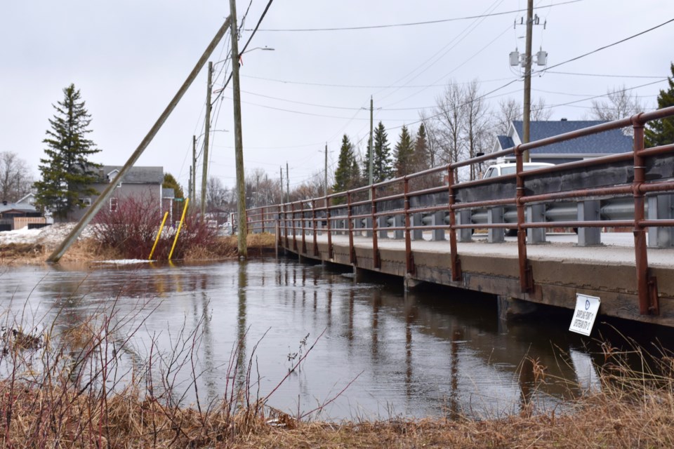 2019-04-26 Porcupine river water levels MH