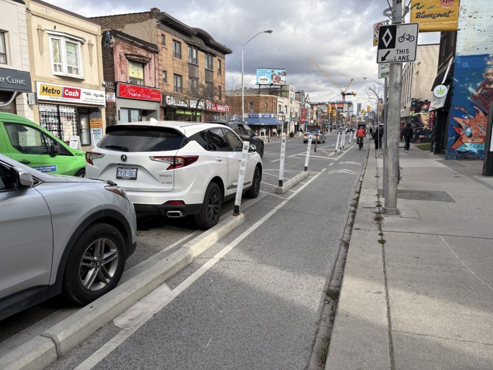 20241201bloorbikelane2