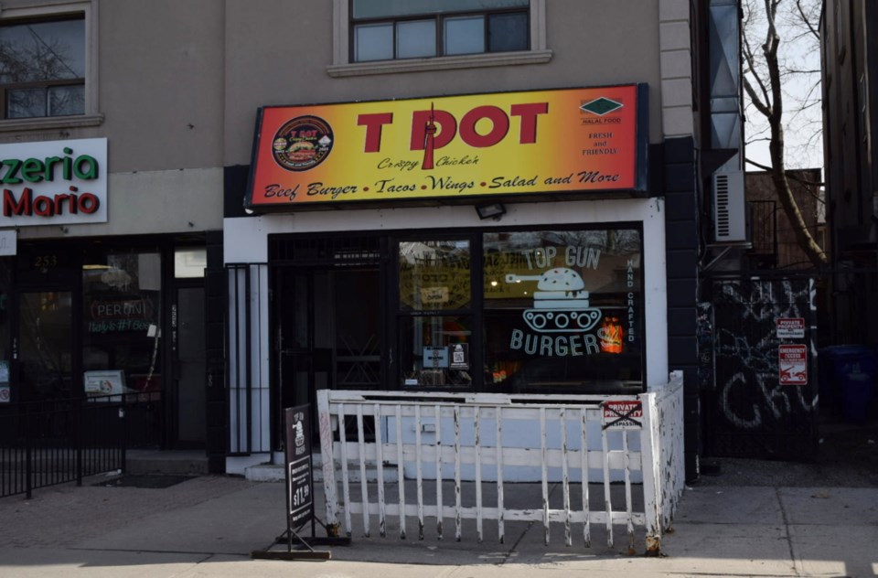 03132025-topgunburger