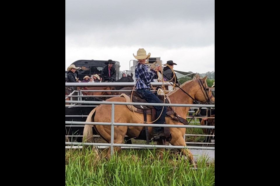 Blake Hoyer, one of the breakaway riders at the Highridge Rodeo on June 14, gets himself set up for his turn.