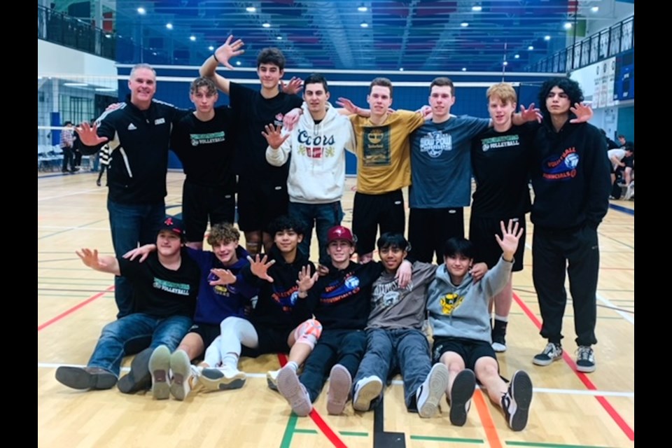 Back row, L-R: Head coach Sean Morrison, Rylee Hines, Logan Boucher, Matthew Kirkpatrick, Ewan Morrison, Keil Morrison, Brendan Gorski, Jerimiah Durocher. Front row, L-R, Taylor Schooley, Dayton Veremy, Joaquin Stelter, Ayden Duniece, Vince Yanas, and Tristan Kim pose with five fingers out to represent their final place in the provincial tournament in Strathmore, Alta.