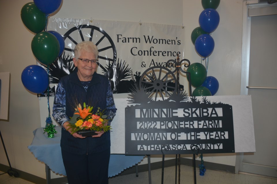 ath-farm-woman-2023-dsc_8079