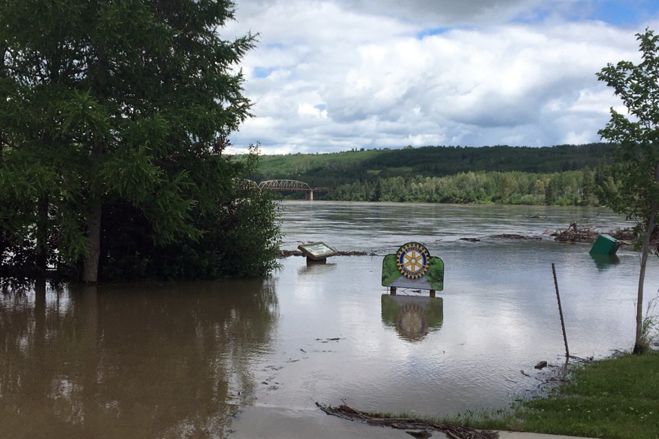 Flooding along the river in the Town of Athabasca did minimal damage as compared to other years. It was the seventh highest level since recording started in 1913.
Heather Stocking