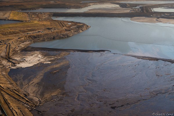 Pictured is the Suncor Fort Hills mining operation and Aurora North tailings pond. 
Photo courtesy Garth Lenz