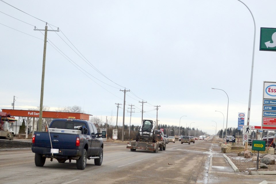 Grassland_hwy63 downtown traffic_FILE