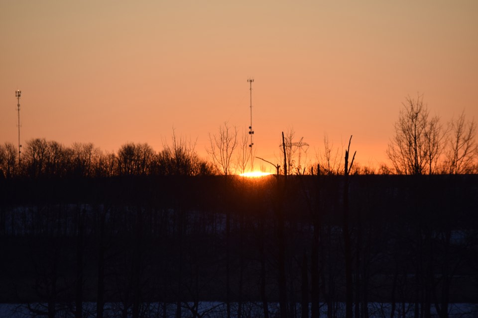 Barrhead sunrise Range Road 43 Barry Kerton