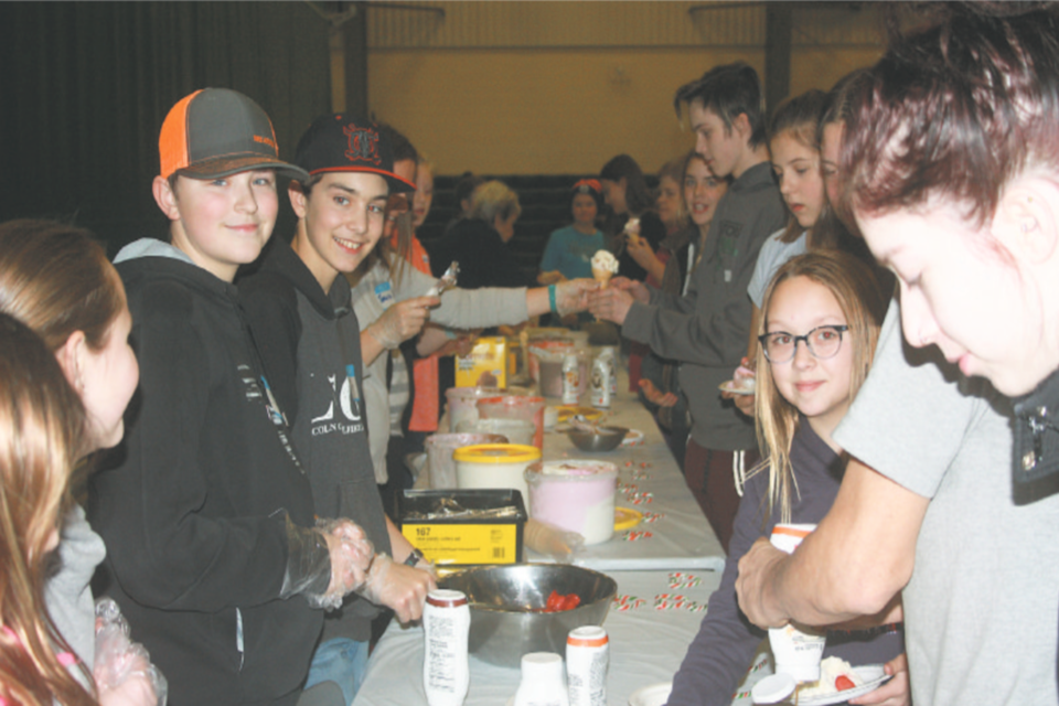 For 27 years the Athabasca Ministerial Association hosted a Christmas dinner but had to put the event on hold during the pandemic, with the last taking place in 2019 (pictured). Now they are back for their 28th event with a traditional Christmas meal, children’s activities and more. It will be held at the Athabasca Regional Multiplex in the Fieldhouse Dec. 15 4:30 p.m. to 6:30 p.m. or when the food runs out. Pay by donation and eat in or take out is available.