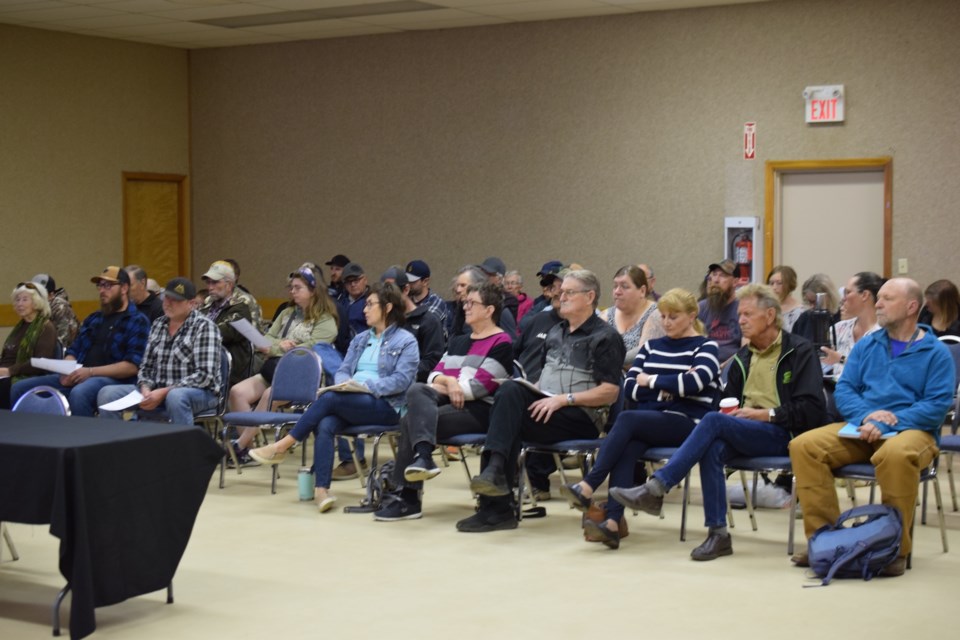 crowd-public-hearing-land-use-bylaw-june-6-copy