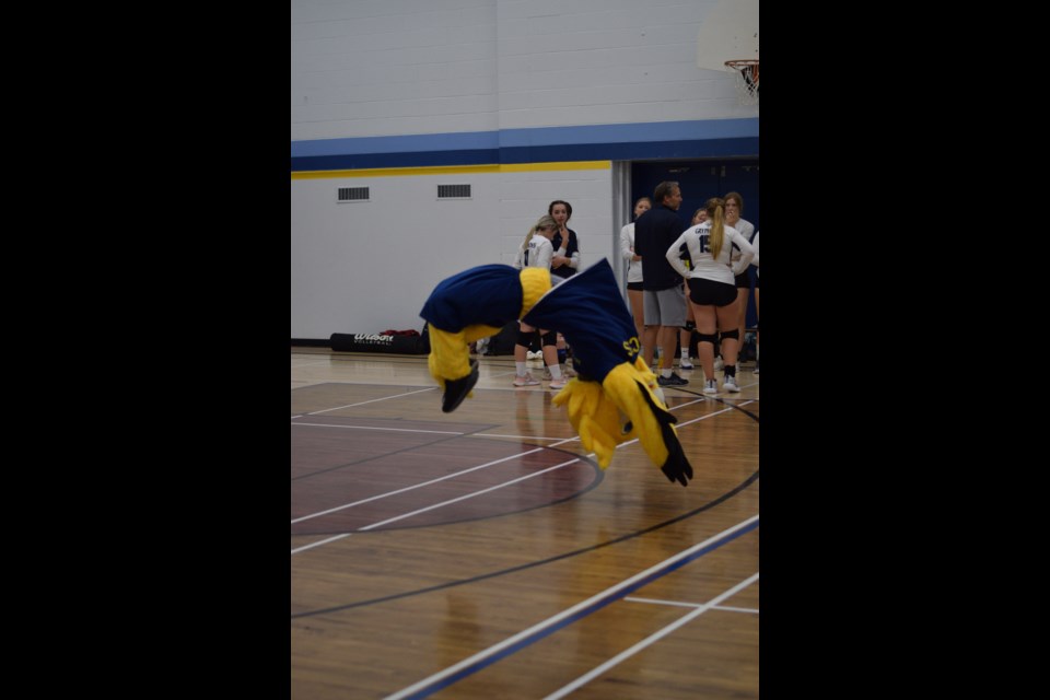 The Barrhead Gryphon made an appearance at the consolation final between Barrhead and Morinville Community High School entertaining the players and the audience.