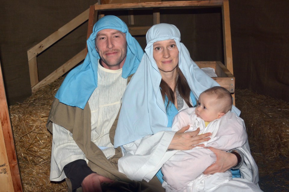 Into its 21st year, the Journey to Bethlehem in Fort Assiniboine was hugely successful this year. The manger scene, Joseph, Mary and the Baby Jesus — Josh, Athena and baby Khloe Forbes.
Les Dunford/WN