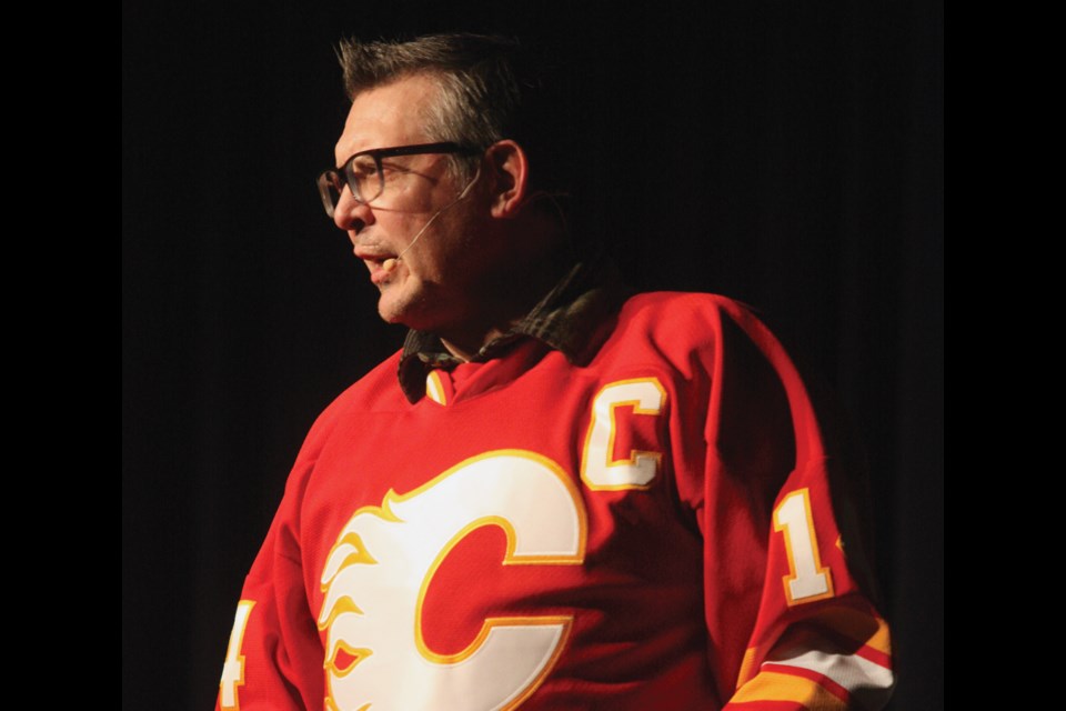 Former NHL all star Theoren Fleury was in Westlock Feb. 21 as the keynote speaker at an event put on by the Soul Sisters Memorial Foundation and the Westlock Warriors. Named after Fleury’s first book, Playing with Fire, the event, at the Westlock and District Community Hall was focused towards men’s mental health, dealing with past trauma and getting help when it’s required. Fleury kept the audience of more than 400 captivated for his hour-long speech and happily signed autographs afterwards.
Photos by Chris Zwick/WN