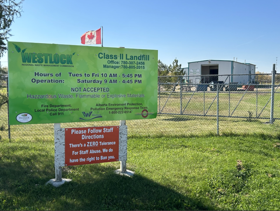 regional-landfill-sign