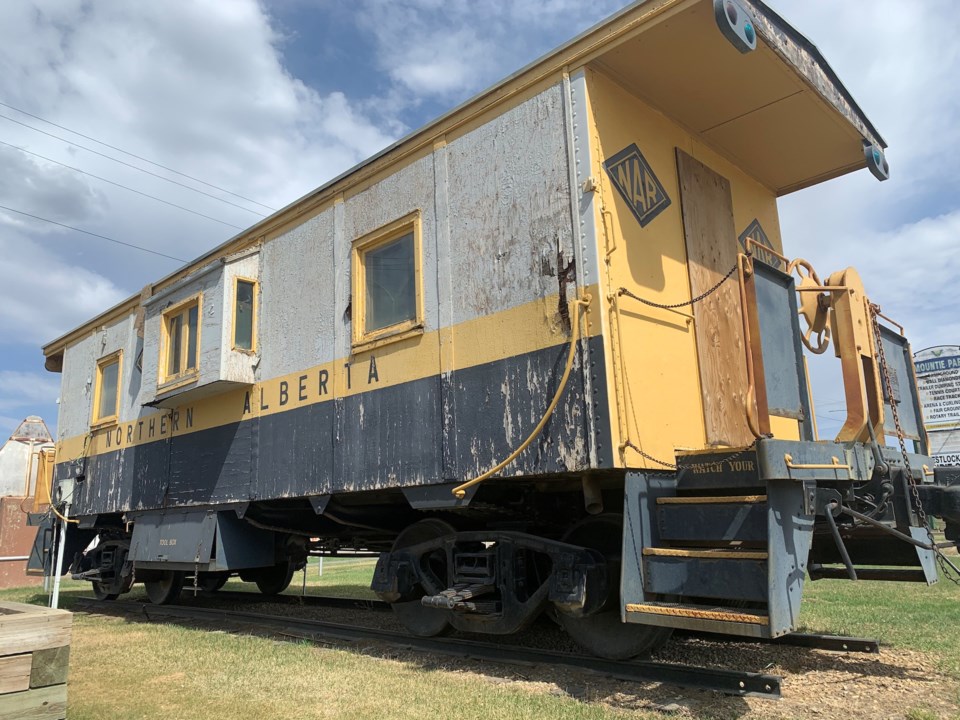 wes-caboose-img-1190