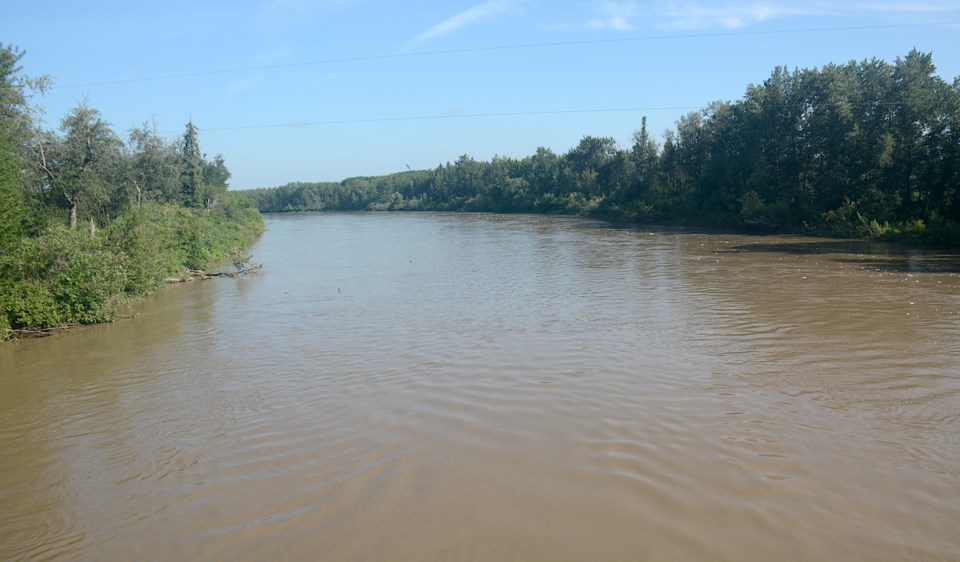 wes-pembina-river-dsc_0202-copy