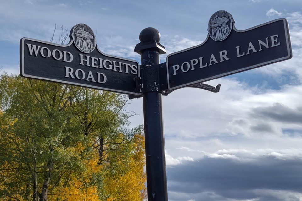 Wood Heights sign