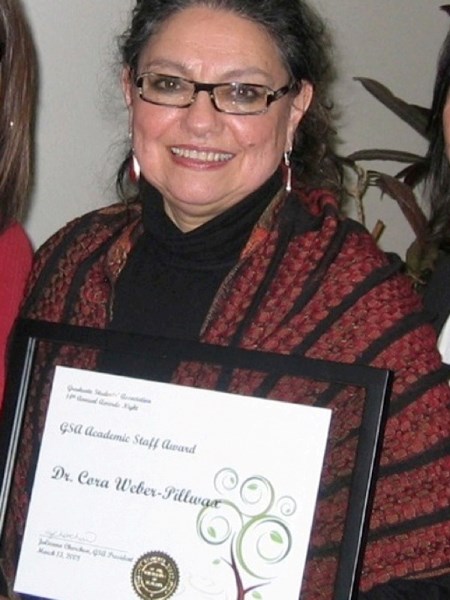 Cora Weber-Pillwax has received an Alumni Recognition Award from the University of Alberta.