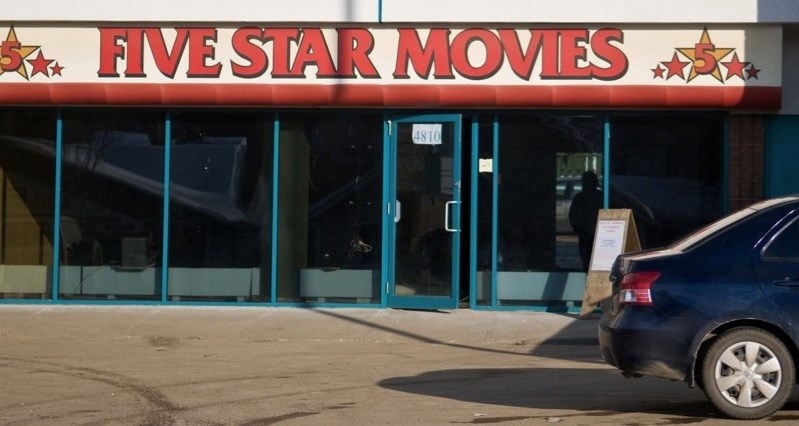 Domino&#8217;s Pizza will soon call this spot home.