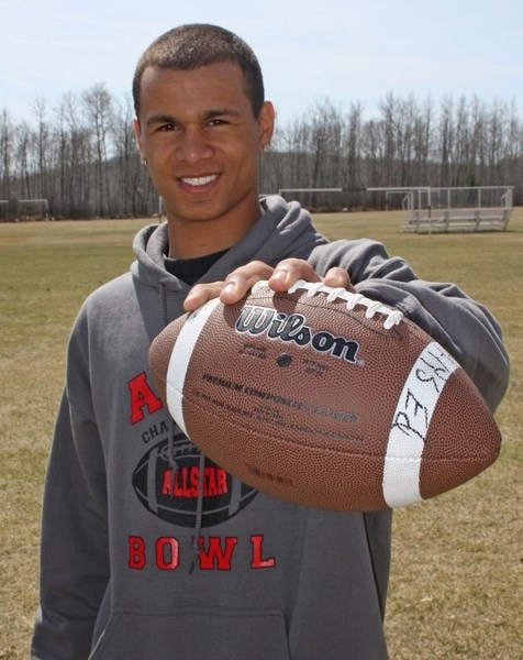 A standout member of the Edwin Parr Composite football team, Gaetano Minto is taking his game to the next level later this month as a member of the Alberta Elite Rising Stars 
