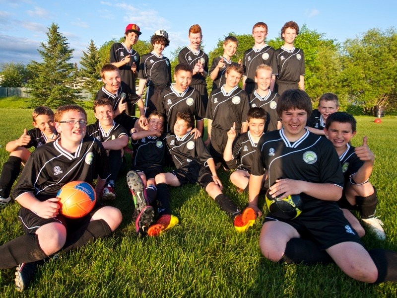 U14 Big Maxx (back row, l-r) Shannon Corbett, Jadon Nicholle, Shaun Funk, River Henderson, Evan Day, Caleb McCutcheon, (top middle row, l-r) Sebastian Woudstra, Braydon