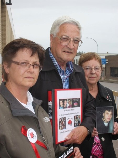 Sheri Arsenault and her father George Marrinier recently met with federal justice minister Peter MacKay. (l-r) Sheri Arsenault and George and Florence Marrinier with