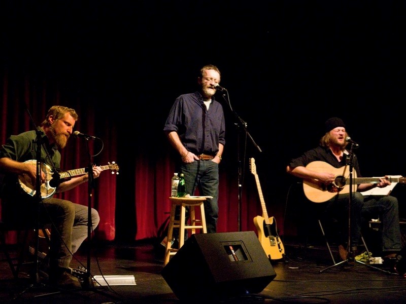 David Francey, pictured here during a 2011 show at the Nancy Appleby, will return to Athabasca Oct. 20 as part of Heartwood&#8217;s fall concert season.