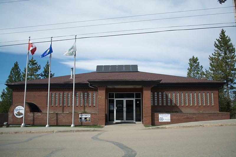 A Municipal Affairs representative has scheduled meetings with Town of Athabasca councillors and administration July 19-20.