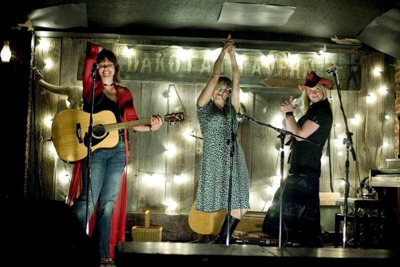 Country-bluegrass-gospel act Dirty Dishes will be performing at Connections Coffee House in Sangudo Feb. 11. Pictured (L to R): Suzy Wilde, Lisa Olafson, Alison Porter.