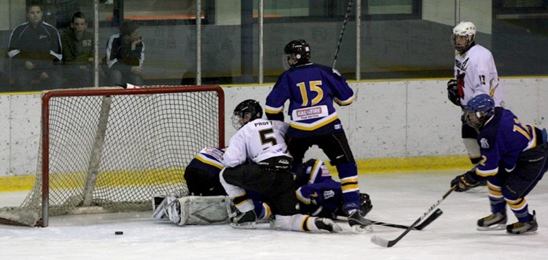 The puck sits tantalizingly in front of the Leduc net after the Renegades launched this second period attack. Unfortunately, on this occasion Leduc managed to scramble the