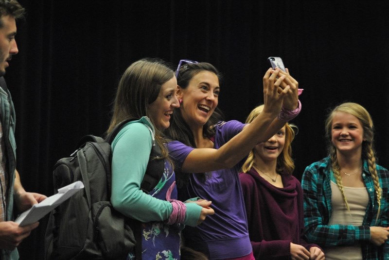 Actors Chantal Laverdiere (l), who played Annette, and Jennifer Peebles (r), who played Laura, pose for a selfie.
