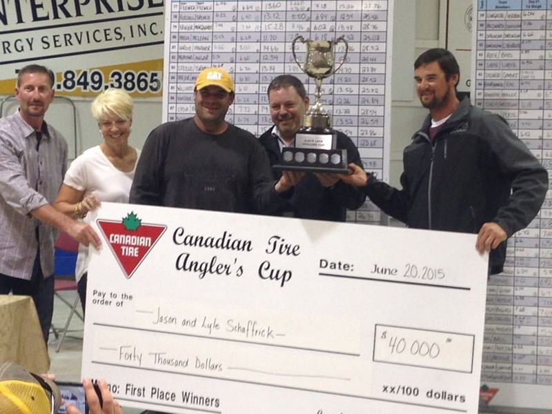 To Barrhead residents, Jason Schaffrick (3rd from right) and Lyle Schaffrick (far right) won the Canadian Angler &#8216;s Cup in Slave Lake on June 19 and 20.