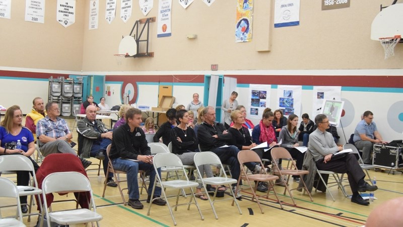 A small crowd of between 20 and 30 people attended the last Town of Barrhead sponsored aquatic centre information sessions in Neerlandia on Tuesday, Sept. 29.