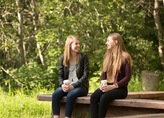 two-women-on-campus