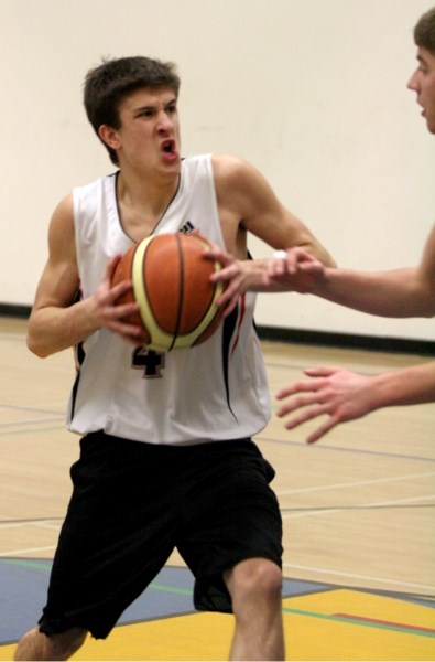 Kirk Walker and the rest of the R.F. Staples Thunderbirds had a good weekend on the floor in Barrhead, earning a silver medal. The host Barrhead Gryphons took the gold medal