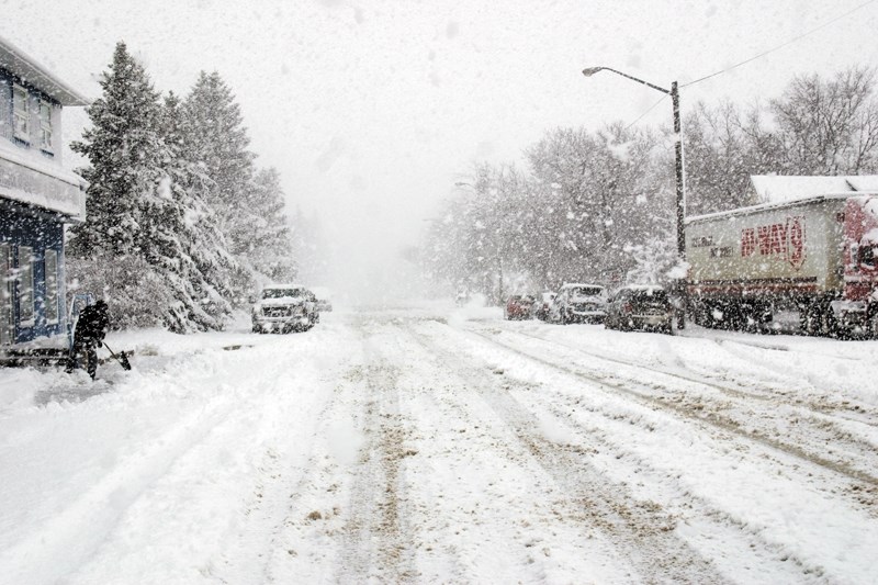 The view along 107 Street in Westlock early Thursday morning was a blustery one, as the massive snowstorm that swept through northern Alberta left many roads a complete mess. 