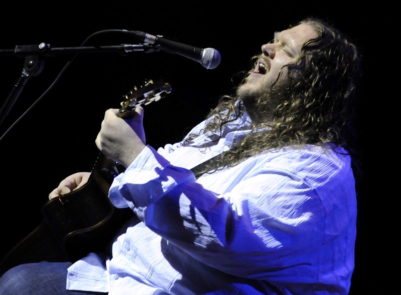 Canadian blues guitarist and singer/songwriter Matt Andersen will kick of the 2012/13 Cultural Arts Theatre Series this Friday night, days after returning to Canada from a