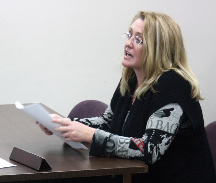 Westlock &#038; District Transportation Committee member Kelly Harris-Martin spoke to town council on Dec. 10.