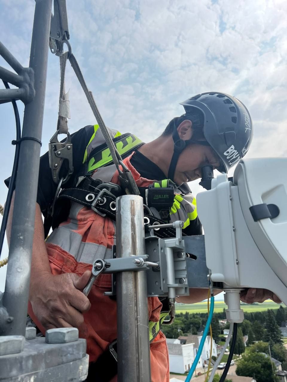 mscnet-lineman-installation