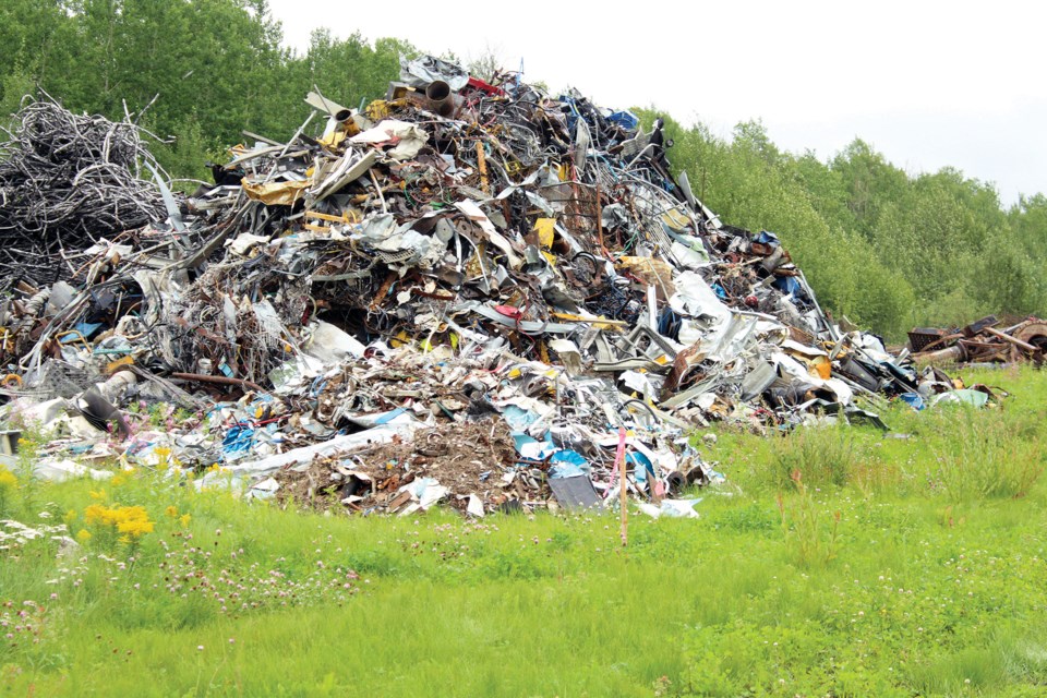 scrapyard-in-breynat