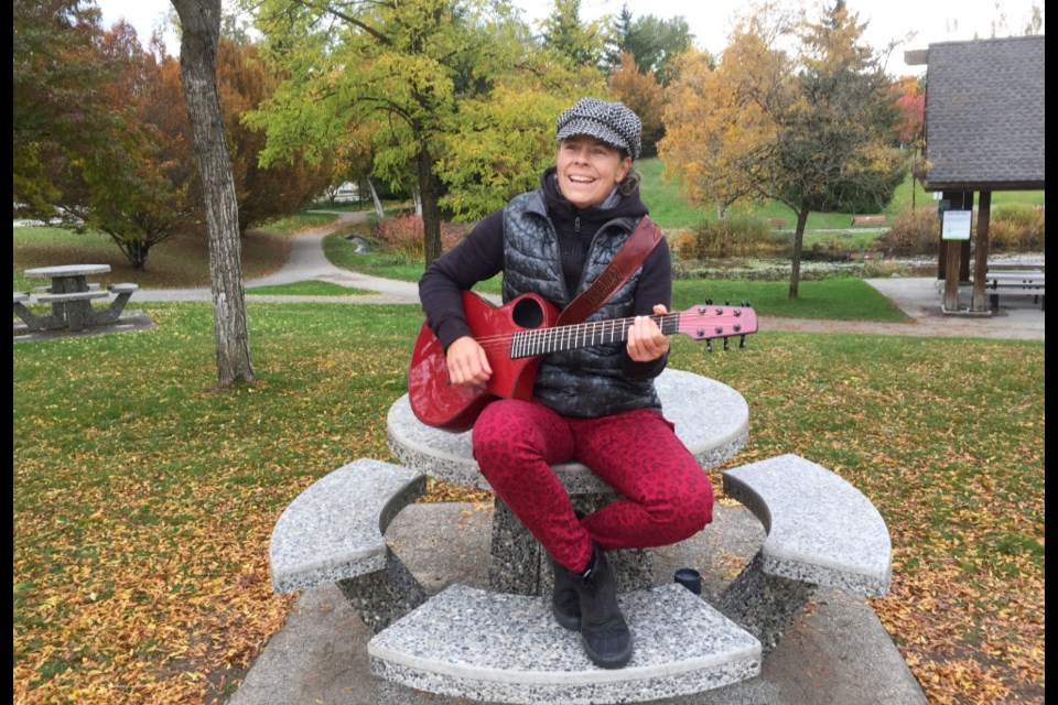 Lisa Rae Simons, a professional singer and bass player, has been playing impromptu 'concerts' at Settlers Park all spring, summer and fall since the beginning of the COVID-19 pandemic.