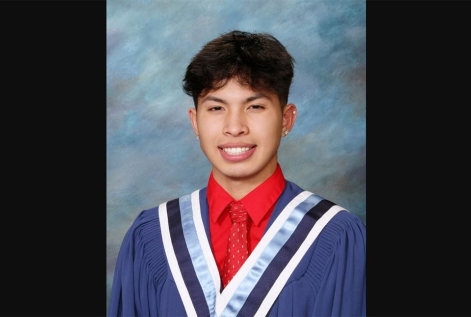 AngeloRoquePortMoodySecondary2022grad copy