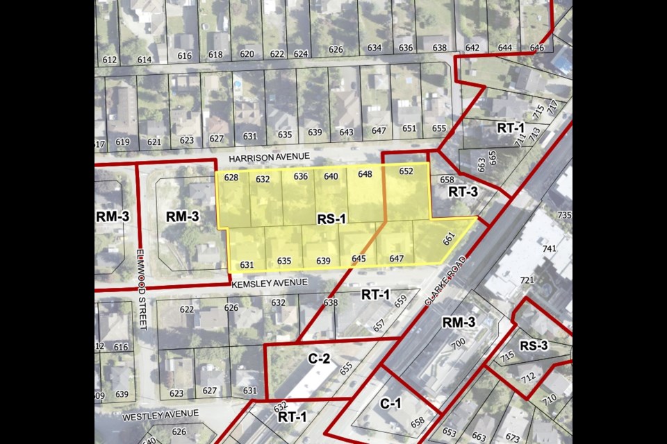 Woodbridge Oakdale LP aims to build two six-storey apartment buildings and two three-storey stacked townhouse buildings at 628, 632, 636, 640, 648 and 652 Harrison Ave., as well as 631,635, 639, 645 and 647 Kemsley Ave. and 661 Clarke Rd. in the western Coquitlam neighbourhood of Oakdale.