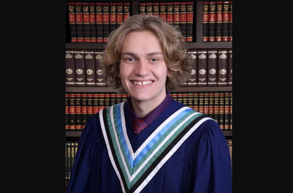 PhilipMycekRiversideSecondaryPortCoquitlam2022grad