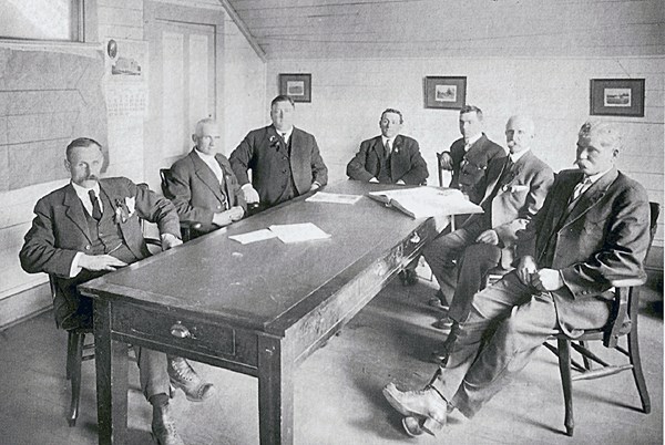 Port-Coquitlam-First-Council-1913