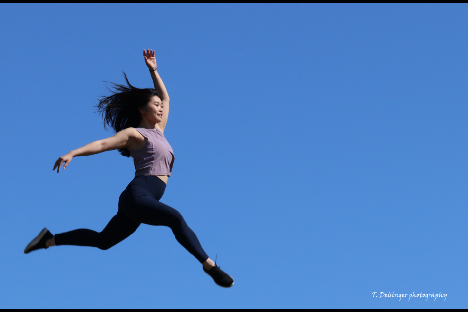 Tania Deisinger's Catching Air.