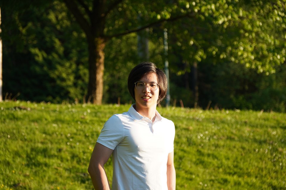 Yi Yi Du is a graduate of Dr. Charles Best Secondary in Coquitlam. He sustained a traumatic brain injury in 2021, in his final year at UBC.