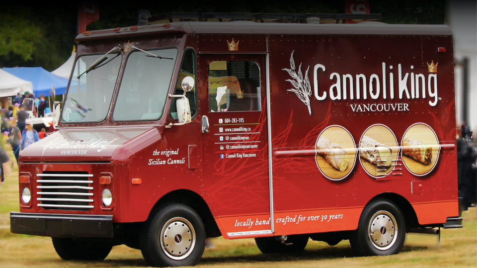 Cannoli king Food truck