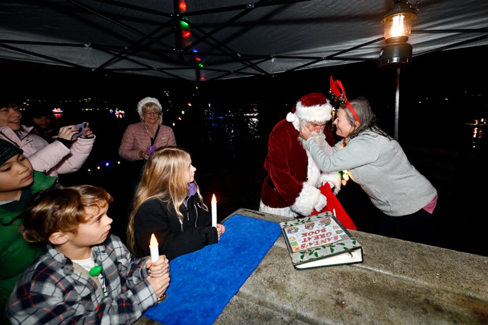 xmasboatparade_11