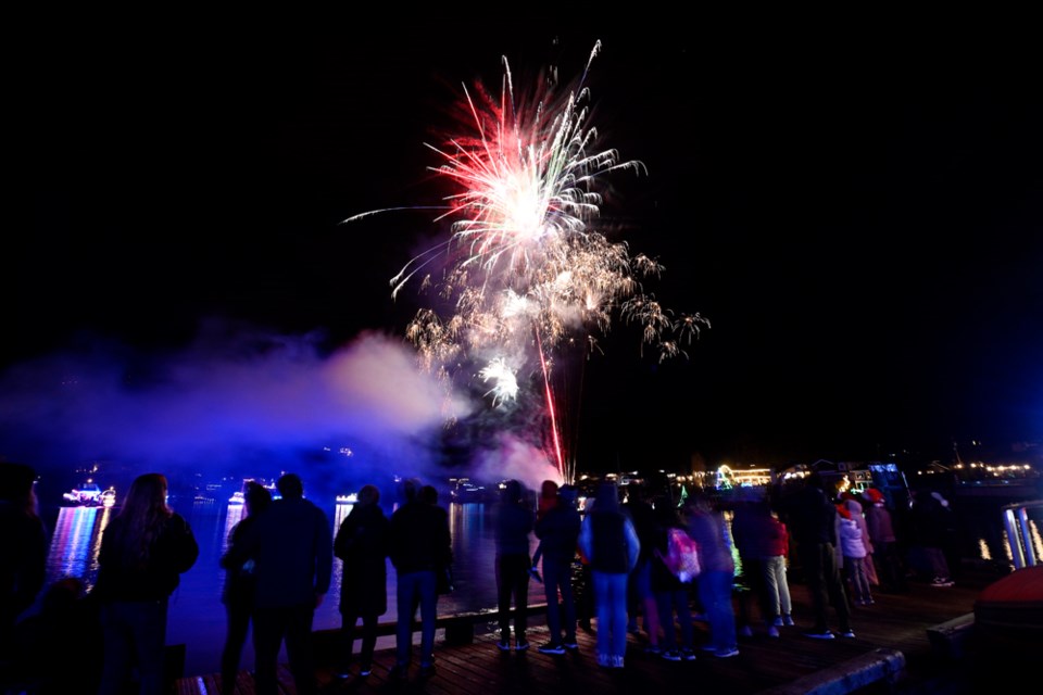 xmasboatparade_15